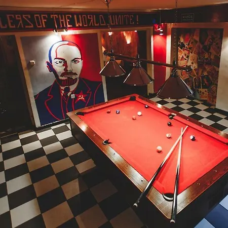 Good Bye Lenin Pub & Garden Dormitories Ostello *