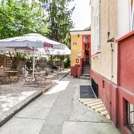 Hostel Good Bye Lenin Pub & Garden Dormitories Krakow